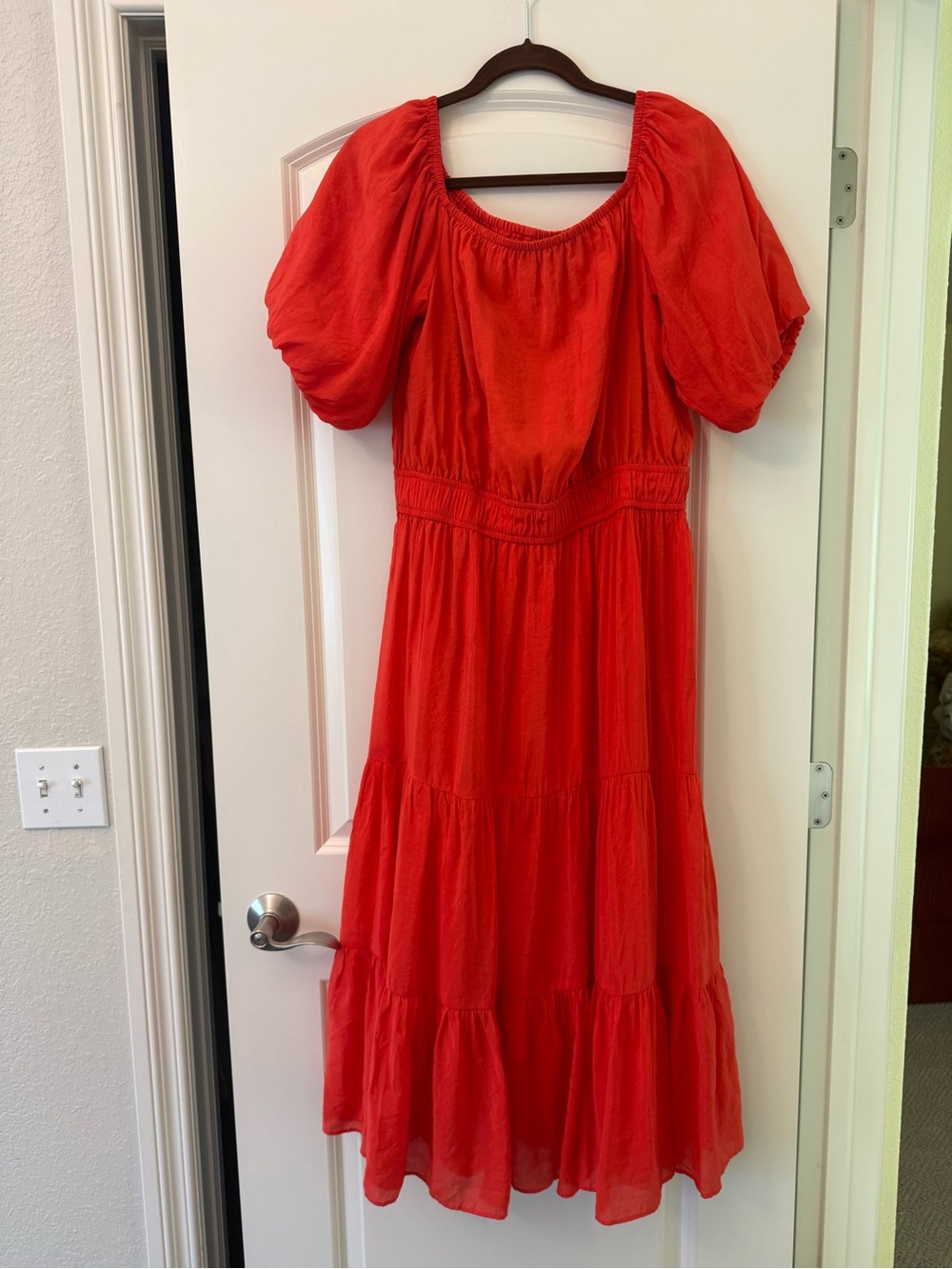 Vince Camuto Red Puff-Sleeve Maxi Dress